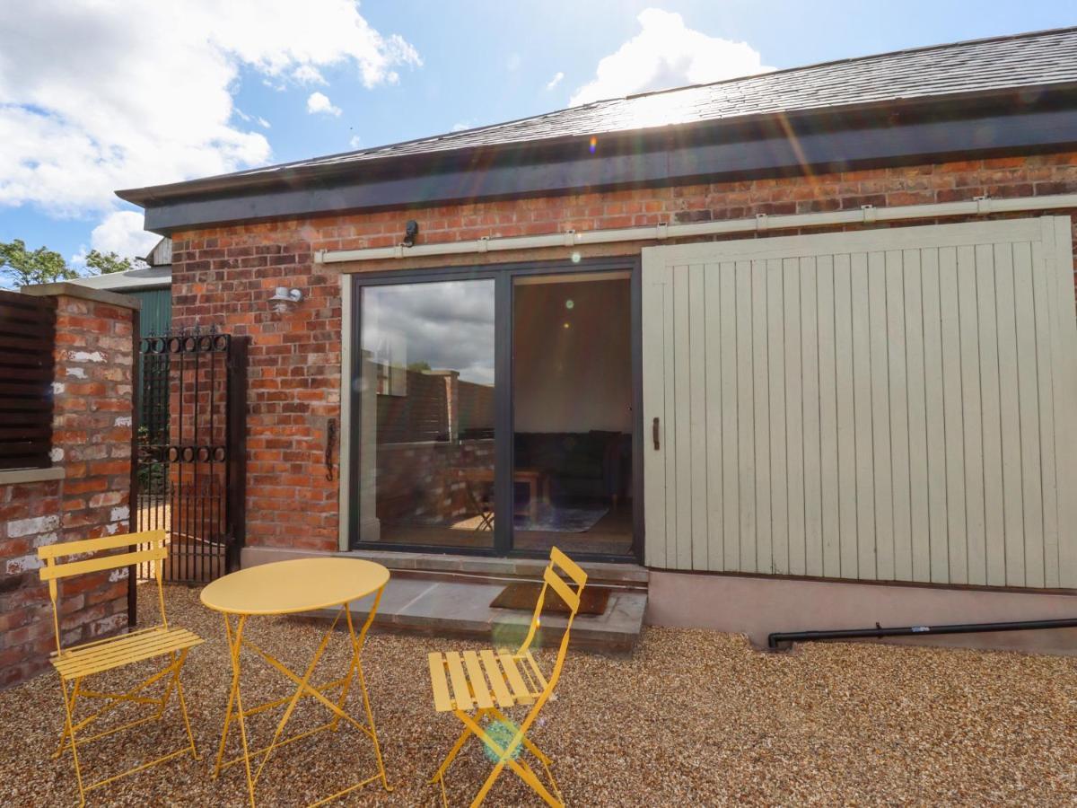 Wren Cottage Sandbach Extérieur photo